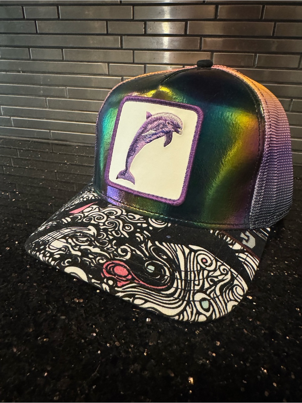 🌈Goorin Bros FRIDAY Drop-Lisa Frank Style Iridescent Hat with Black Felt Bill